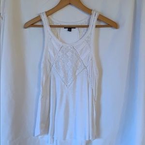 American Eagle Flowy Lace Tank top